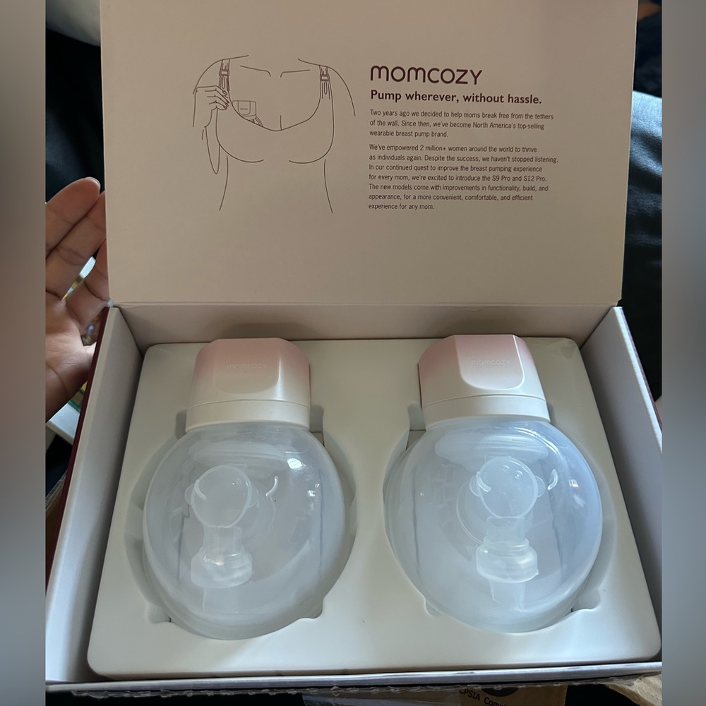 Momcozy Pink Wearable Breast Pump